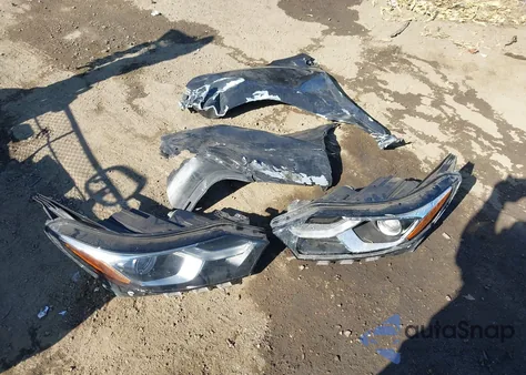 2018 Chevrolet Equinox Lt z USA, uszkodzony, nr VIN 3GNAXKEX1JS507315